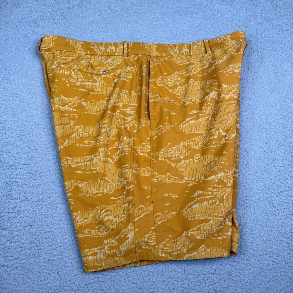 Nike Golf Shorts Mens 42 Gold Camo Dri Fit Flex‎ Performance Stretch BV0383-723